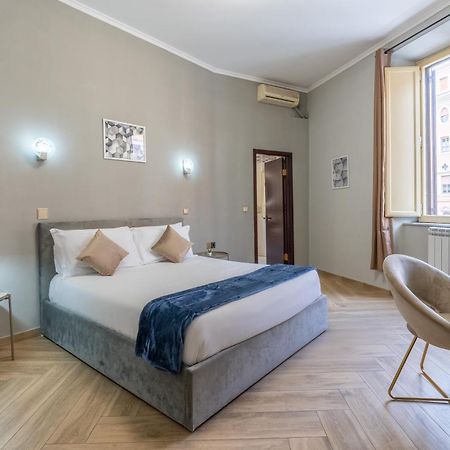 Portafortuna Guesthouse - Close To Colosseum Roma Exterior foto