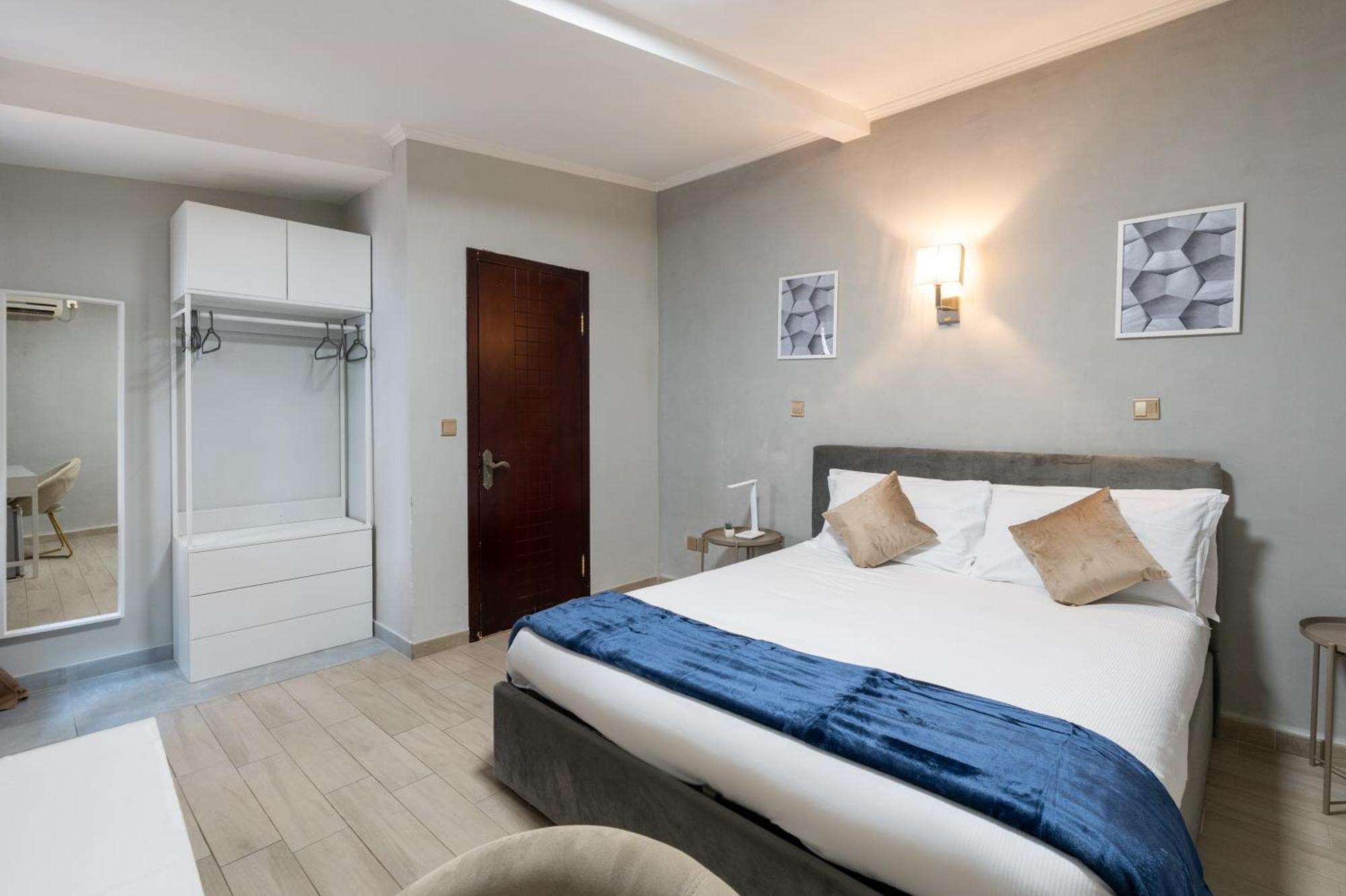 Portafortuna Guesthouse - Close To Colosseum Roma Exterior foto