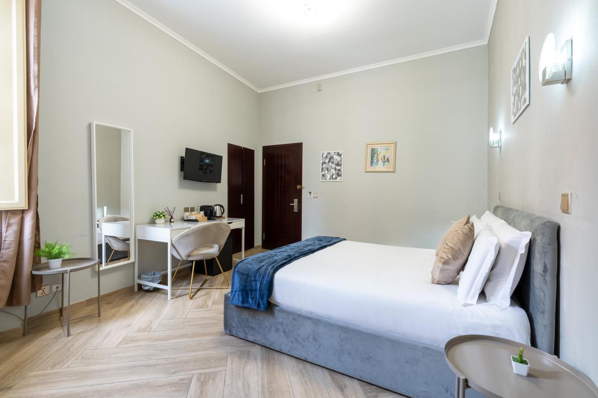 Portafortuna Guesthouse - Close To Colosseum Roma Exterior foto