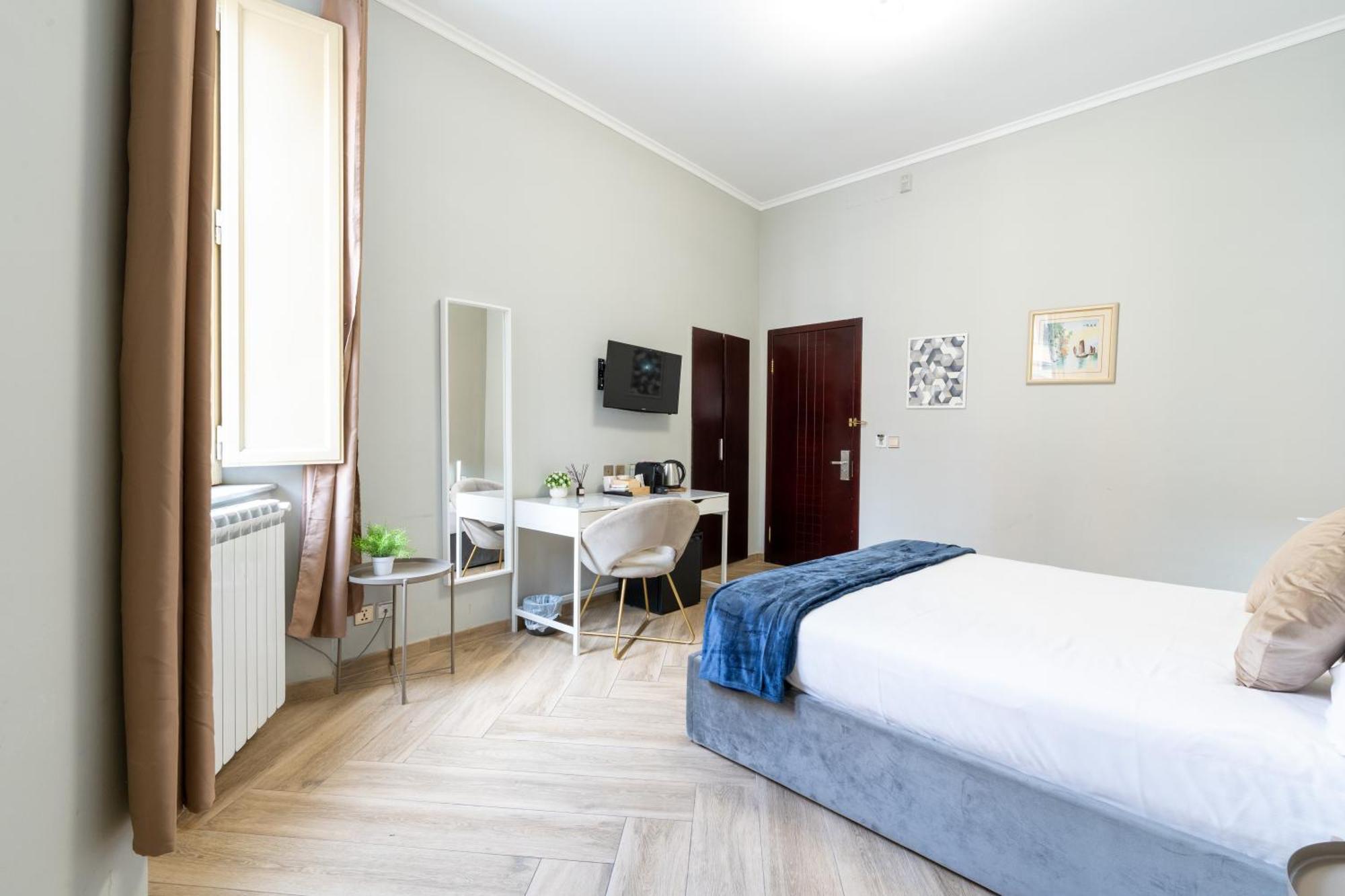 Portafortuna Guesthouse - Close To Colosseum Roma Exterior foto