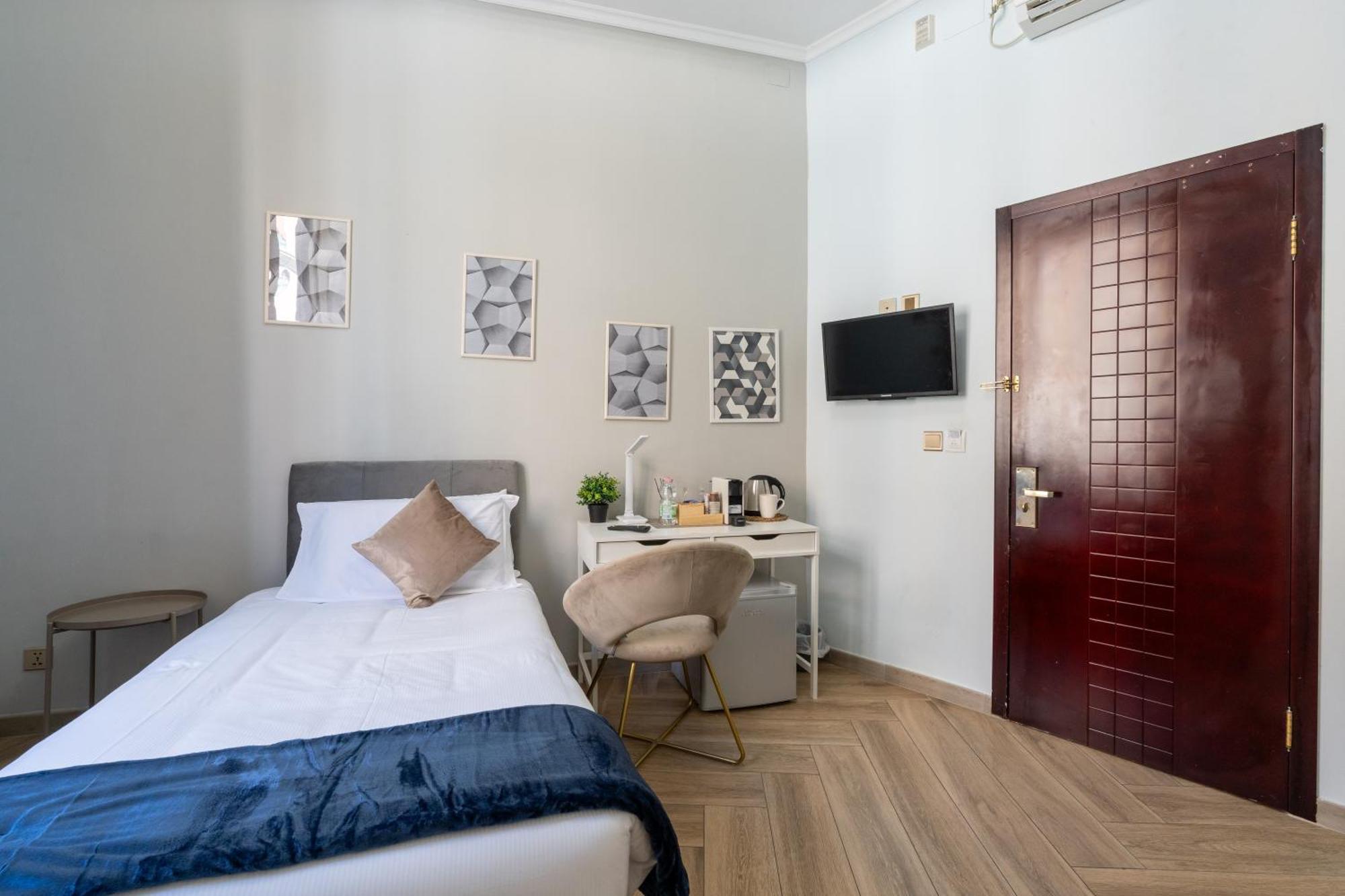 Portafortuna Guesthouse - Close To Colosseum Roma Exterior foto