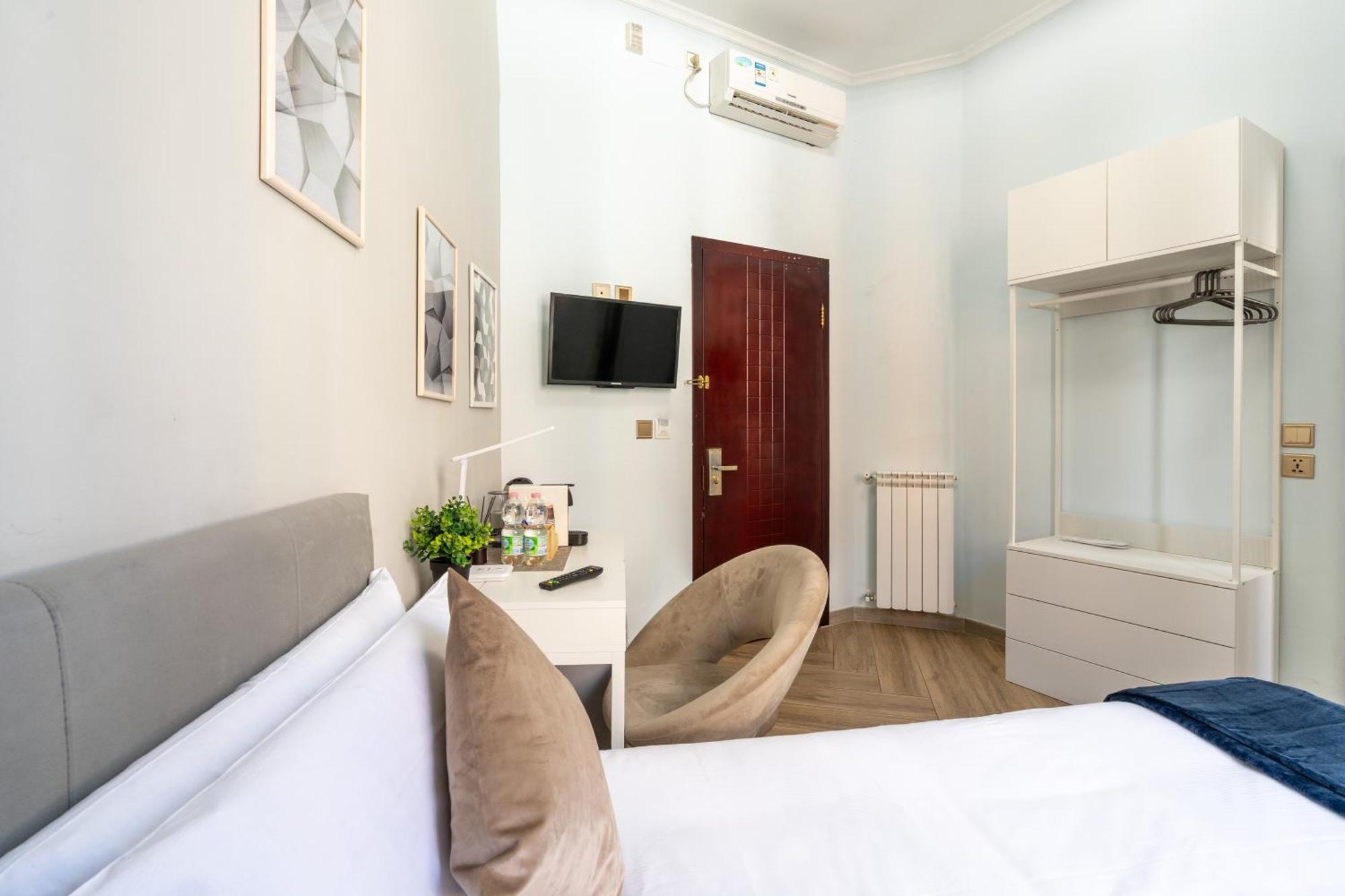 Portafortuna Guesthouse - Close To Colosseum Roma Exterior foto